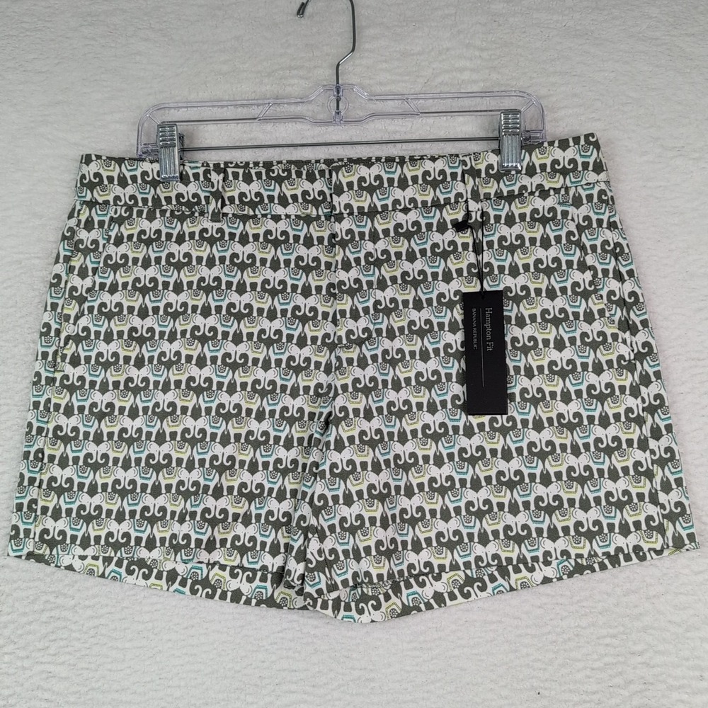 NWT Banana Republic Hampton Fit Shorts Women's Size 10 Elephant Print Green
